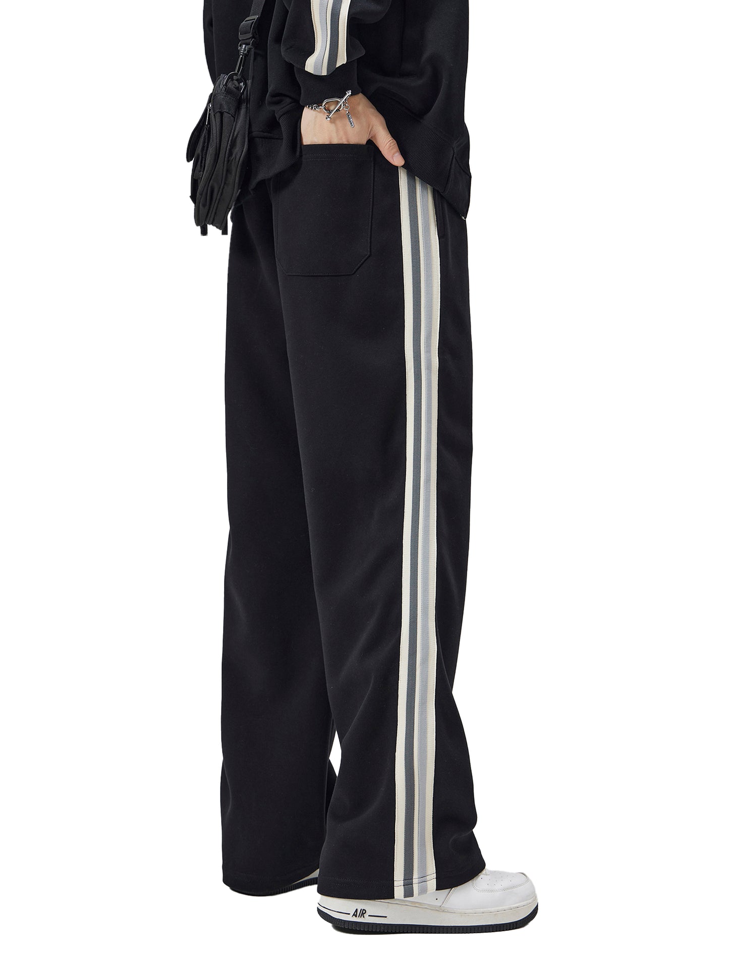 Unisex Loose Fit Sporty Sweatpants – Cotton Blend