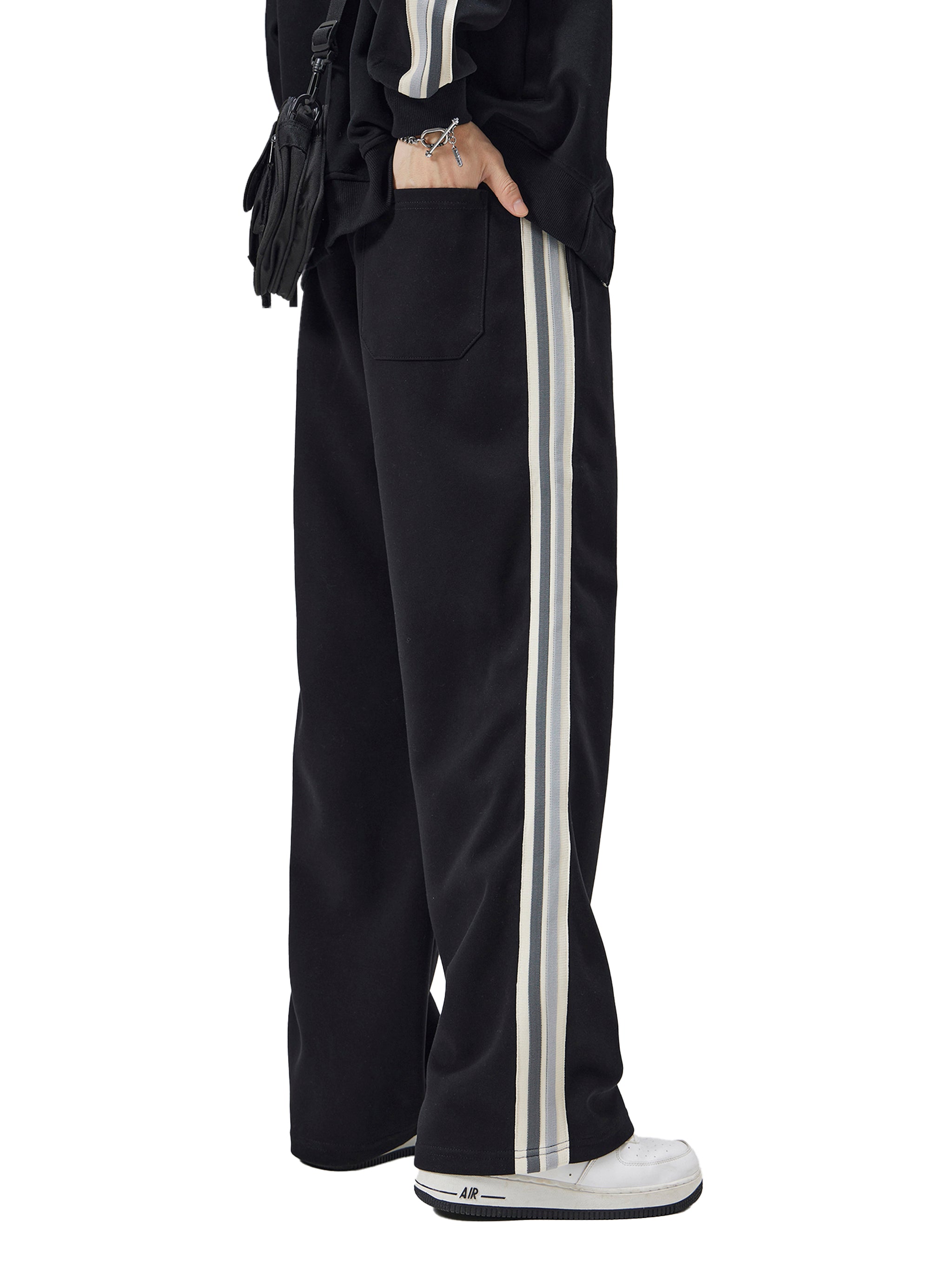 Unisex Loose Fit Sporty Sweatpants – Cotton Blend